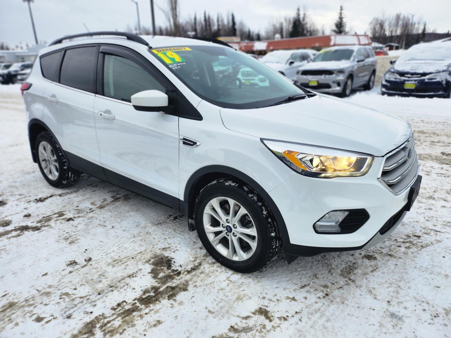 2019 White /BLACK Ford Escape SEL 4WD (1FMCU9HDXKU) with an 1.5L L4 DOHC 16V engine, 6A transmission, located at 1960 Industrial Drive, Wasilla, 99654, (907) 274-2277, 61.573475, -149.400146 - Photo#8